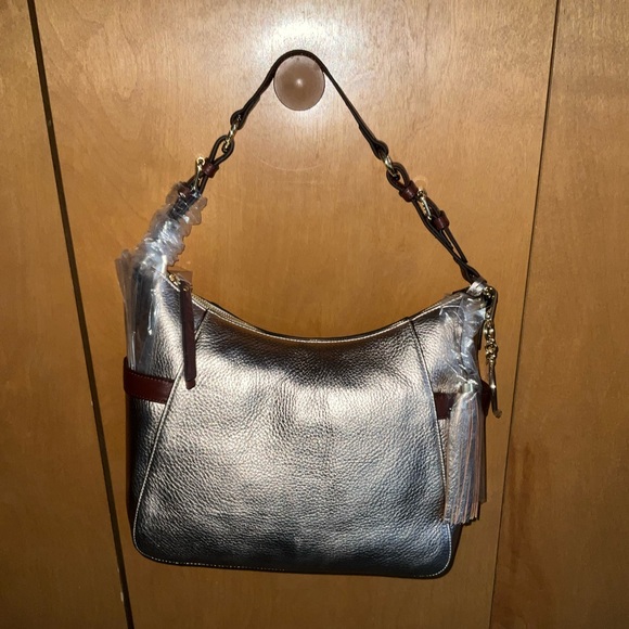 Isaac Mizrahi Metallic Bridgehampton Leather Hobo - Picture 4 of 11